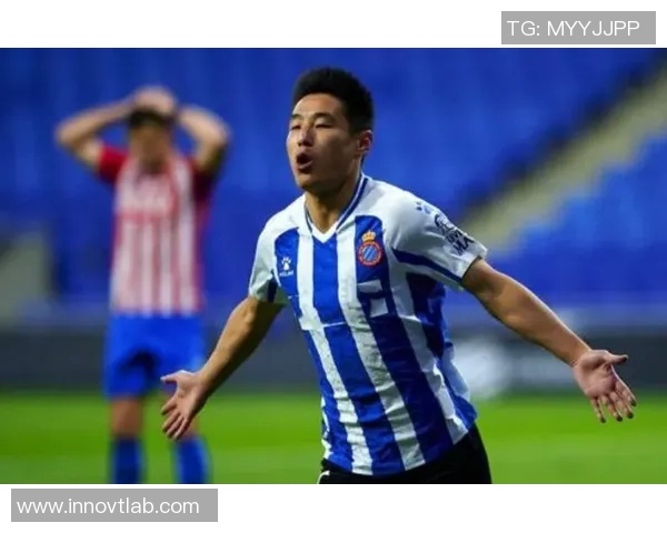 足球明星因踢假球被判入狱引发球迷热议与体育界震动 足球明星因踢假球被判入狱引发球迷热议与体育界震动